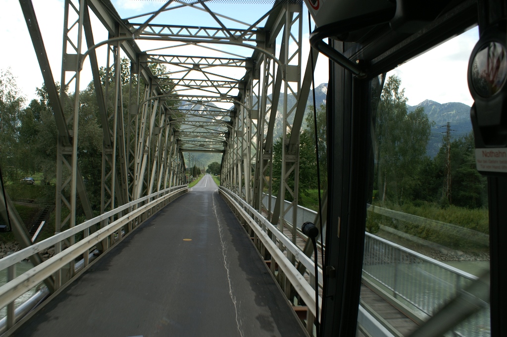 218.jpg