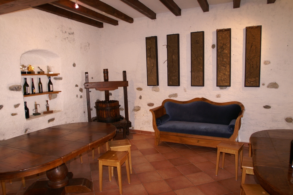 156.jpg