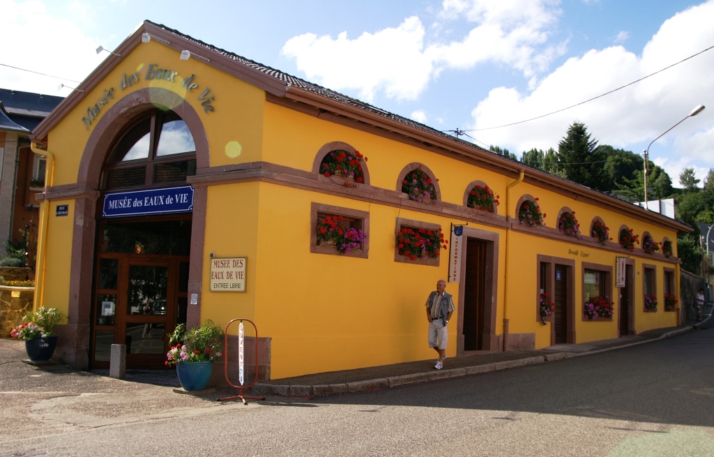 174.jpg