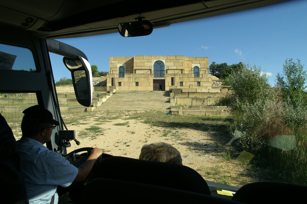 174.jpg