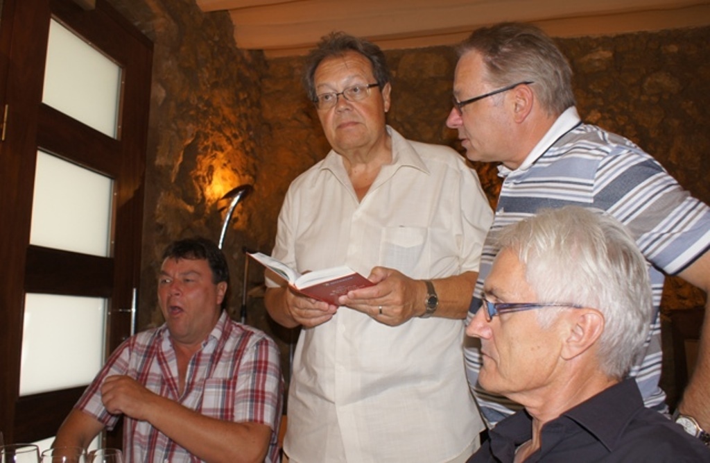 115.jpg