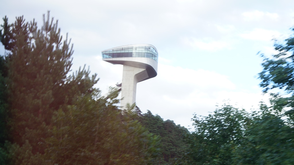 072.jpg