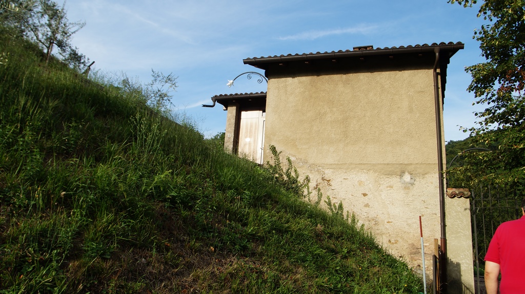 070.jpg