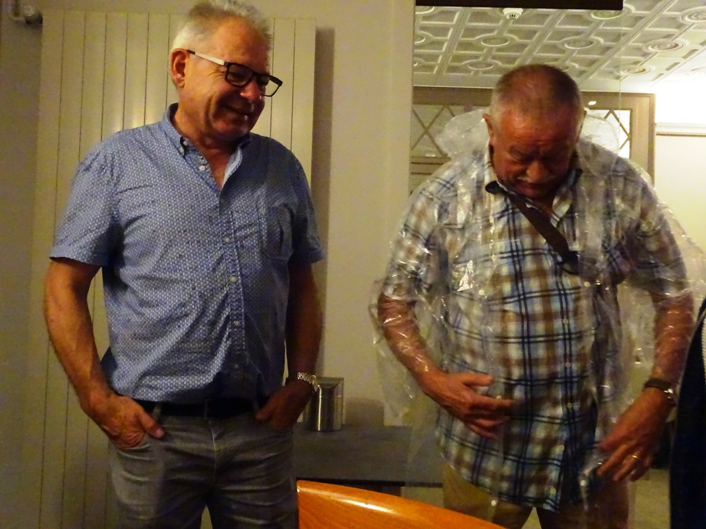 Sa066.jpg