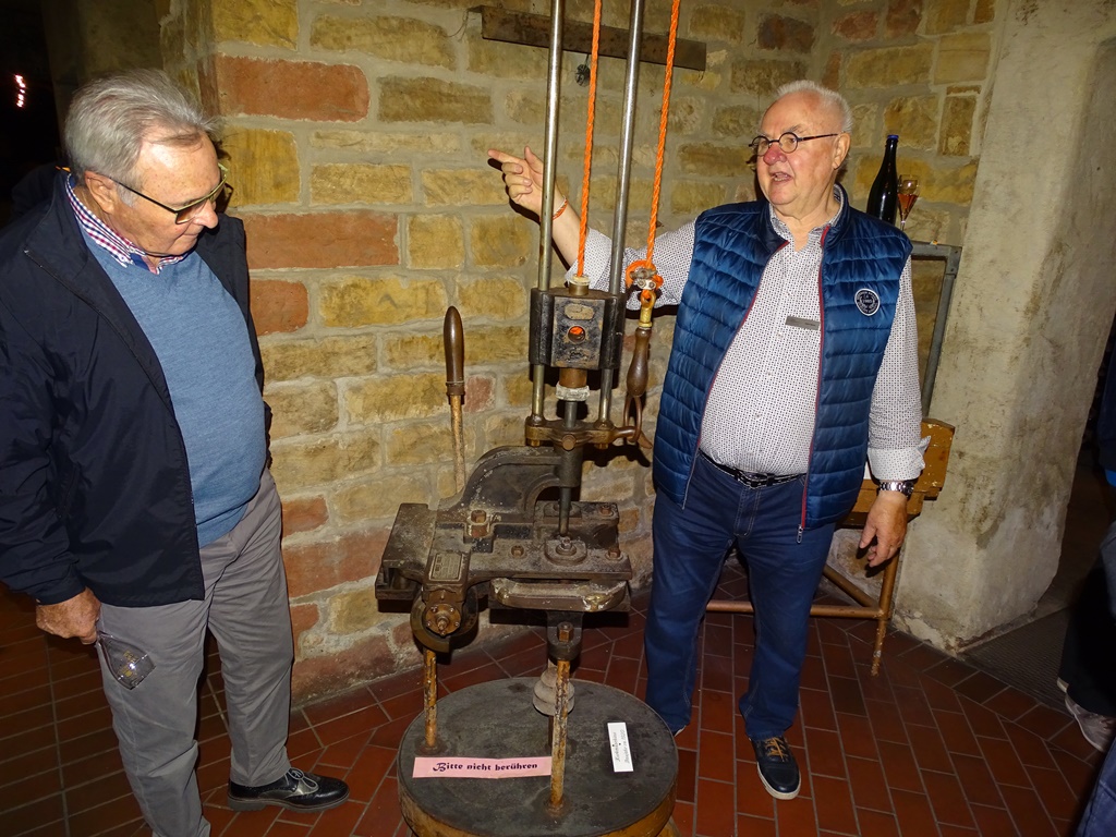 Fr035.jpg